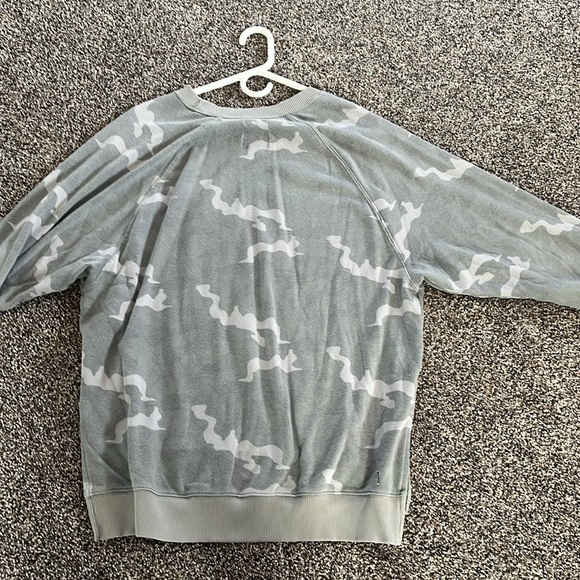 Gray Camo Sweatshirt - Picture 2 of 3